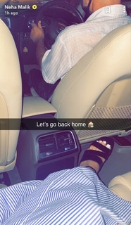 Neha Malik feet photo thumbnail
