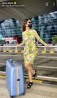 Neha Malik feet photo thumbnail