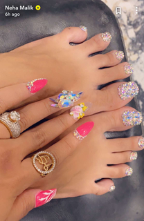 Neha Malik feet photo thumbnail
