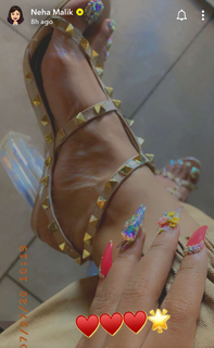 Neha Malik feet photo thumbnail
