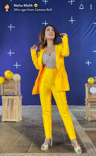 Neha Malik feet photo thumbnail