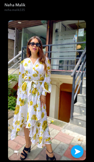 Neha Malik feet photo thumbnail