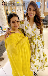 Neha Malik feet photo thumbnail