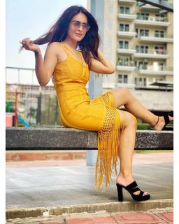 Neha Malik feet photo thumbnail