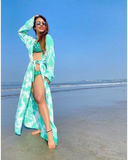 Neha Malik feet photo thumbnail