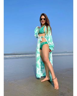Neha Malik feet photo thumbnail