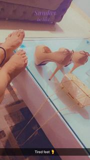 Neha Malik feet photo thumbnail