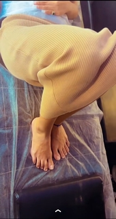 Neha Malik feet photo thumbnail