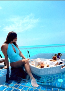 Neha Malik feet photo thumbnail