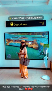 Neha Malik feet photo thumbnail