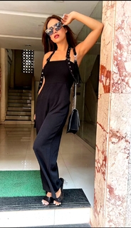 Neha Malik feet photo thumbnail
