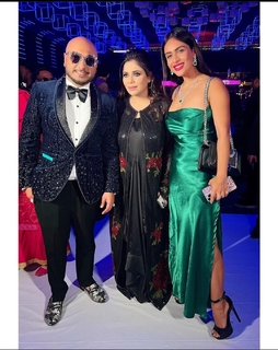 Neha Malik feet photo thumbnail