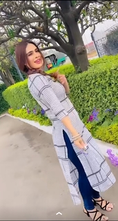 Neha Malik feet photo thumbnail