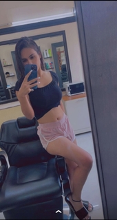 Neha Malik feet photo thumbnail