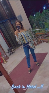 Neha Malik feet photo thumbnail