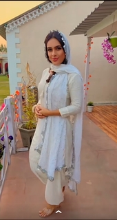 Neha Malik feet photo thumbnail