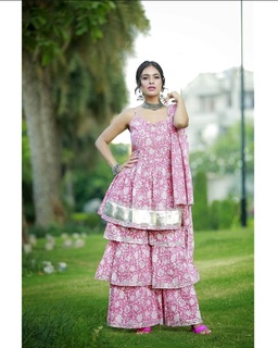 Neha Malik feet photo thumbnail