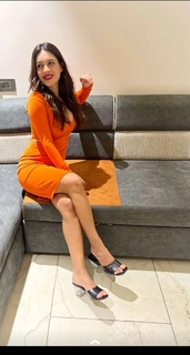 Neha Malik feet photo thumbnail