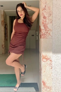 Neha Malik feet photo thumbnail