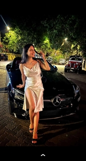 Neha Malik feet photo thumbnail