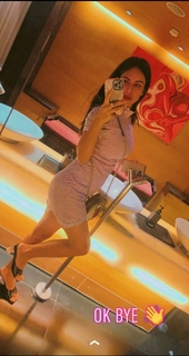 Neha Malik feet photo thumbnail