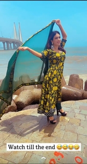 Neha Malik feet photo thumbnail