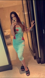 Neha Malik feet photo thumbnail