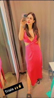 Neha Malik feet photo thumbnail