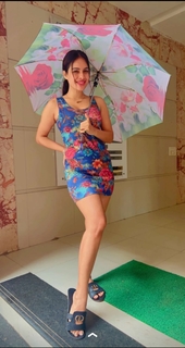 Neha Malik feet photo thumbnail