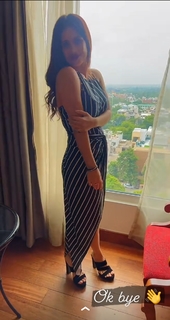 Neha Malik feet photo thumbnail