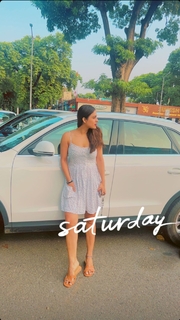 Neha Malik feet photo thumbnail