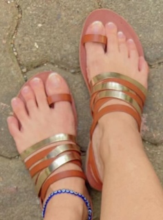 Neha Malik feet photo thumbnail