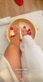 Neha Malik feet photo thumbnail