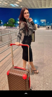 Neha Malik feet photo thumbnail