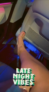 Neha Malik feet photo thumbnail