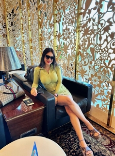 Neha Malik feet photo thumbnail