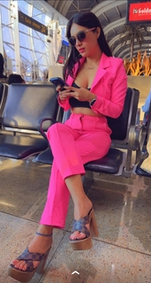 Neha Malik feet photo thumbnail