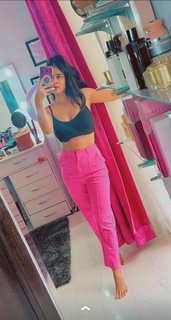 Neha Malik feet photo thumbnail