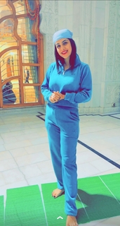 Neha Malik feet photo thumbnail