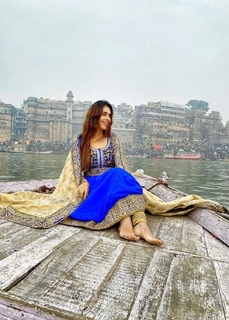 Neha Malik feet photo thumbnail