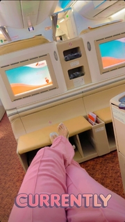 Neha Malik feet photo thumbnail