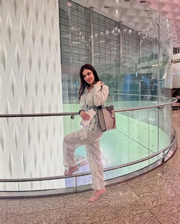 Neha Malik feet photo thumbnail