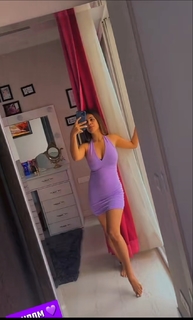 Neha Malik feet photo thumbnail