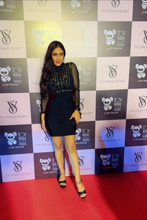 Neha Malik feet photo thumbnail
