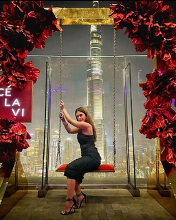 Neha Malik feet photo thumbnail