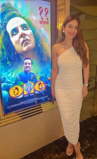 Neha Malik feet photo thumbnail