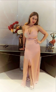 Neha Malik feet photo thumbnail