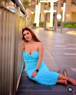 Neha Malik feet photo thumbnail