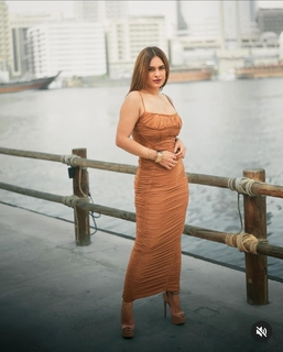 Neha Malik feet photo thumbnail
