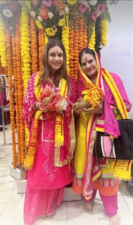 Neha Malik feet photo thumbnail